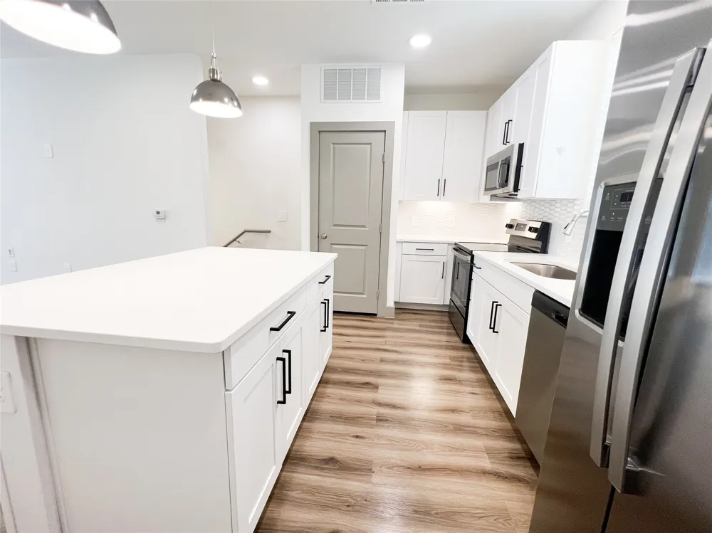 4020 McEwen Road #10114 Farmers Branch, TX 75244