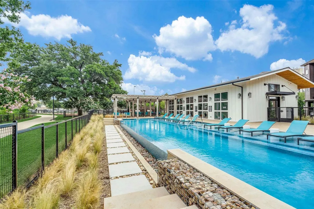 4020 McEwen Road #10114 Farmers Branch, TX 75244
