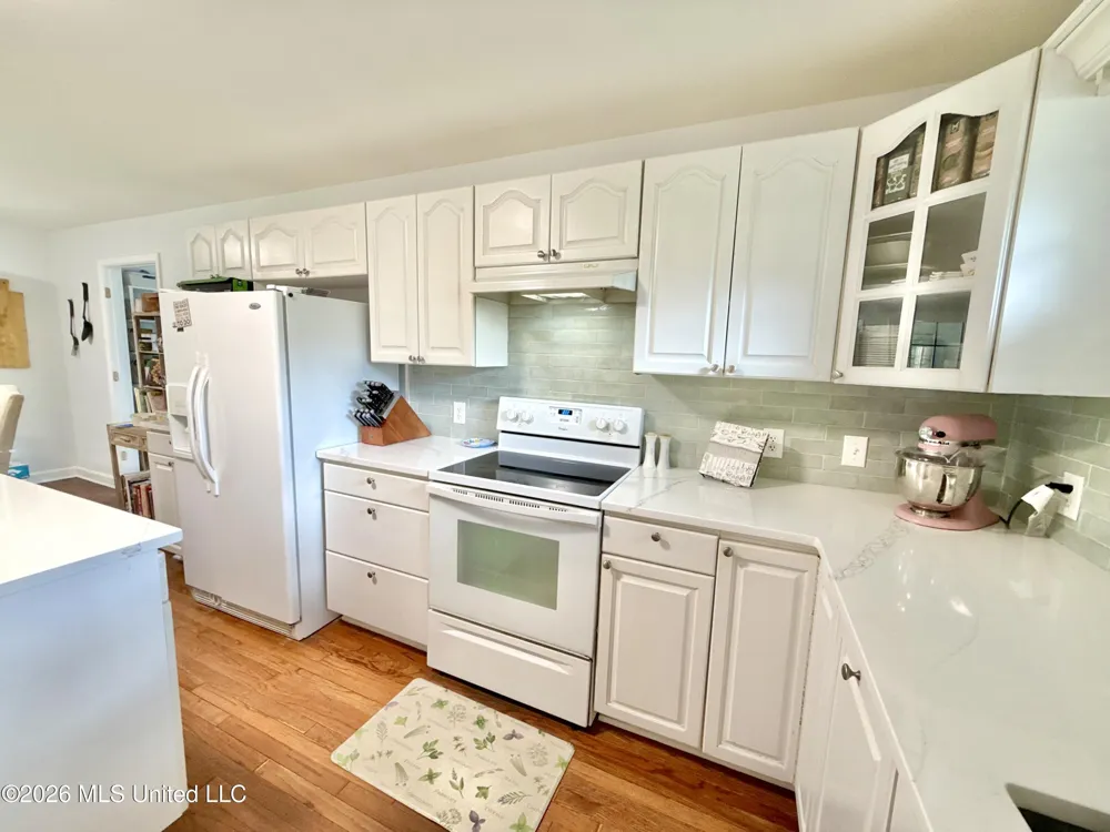 2078 Upton Road Crystal Springs, MS 39059