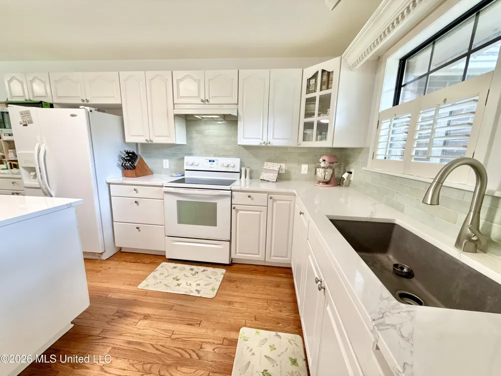 2078 Upton Road Crystal Springs, MS 39059