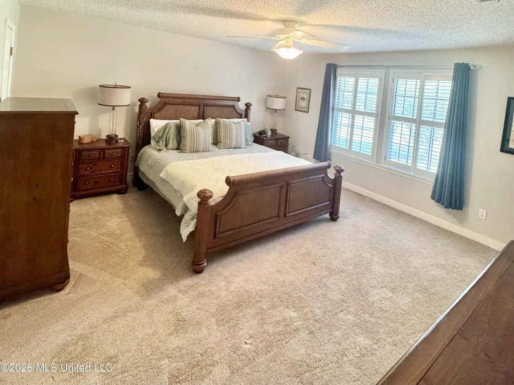2078 Upton Road Crystal Springs, MS 39059