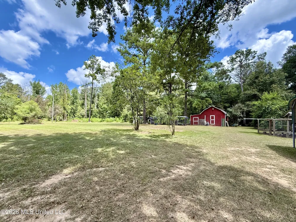 2078 Upton Road Crystal Springs, MS 39059