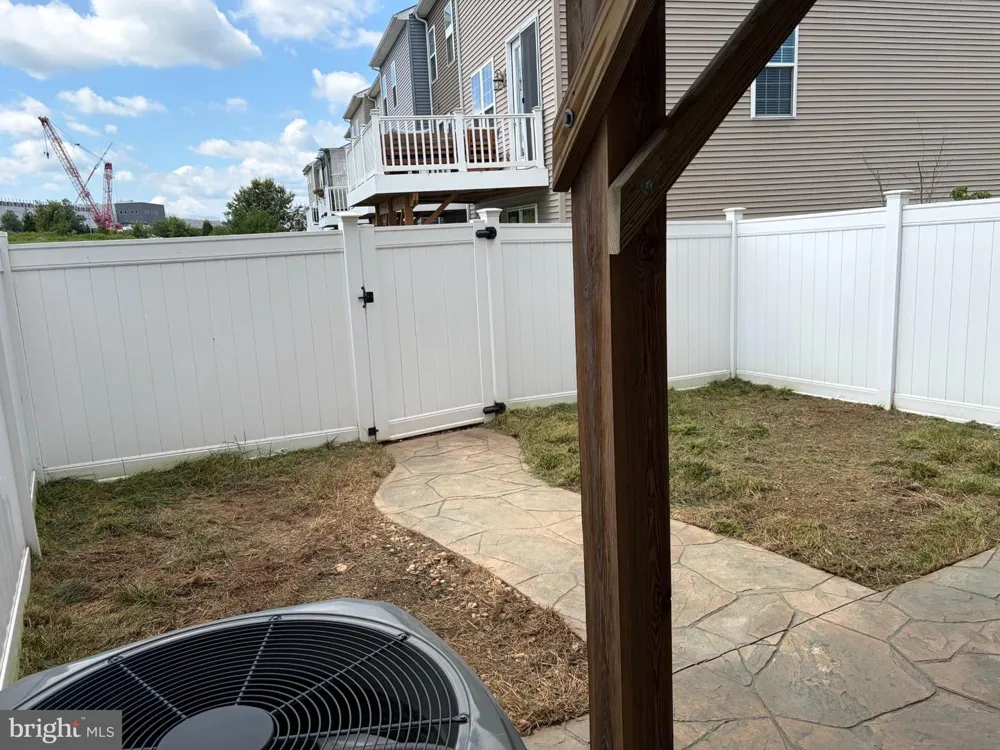 13845 LITESPEED WAY Gainesville, VA 20155