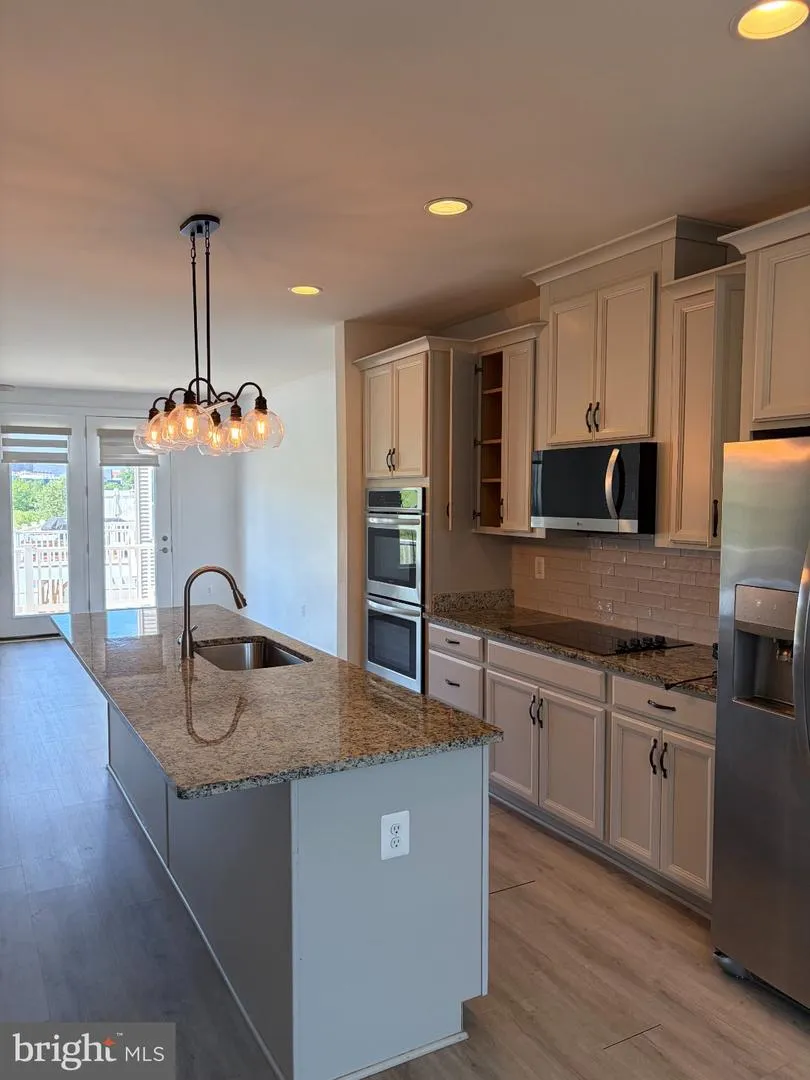 13845 LITESPEED WAY Gainesville, VA 20155