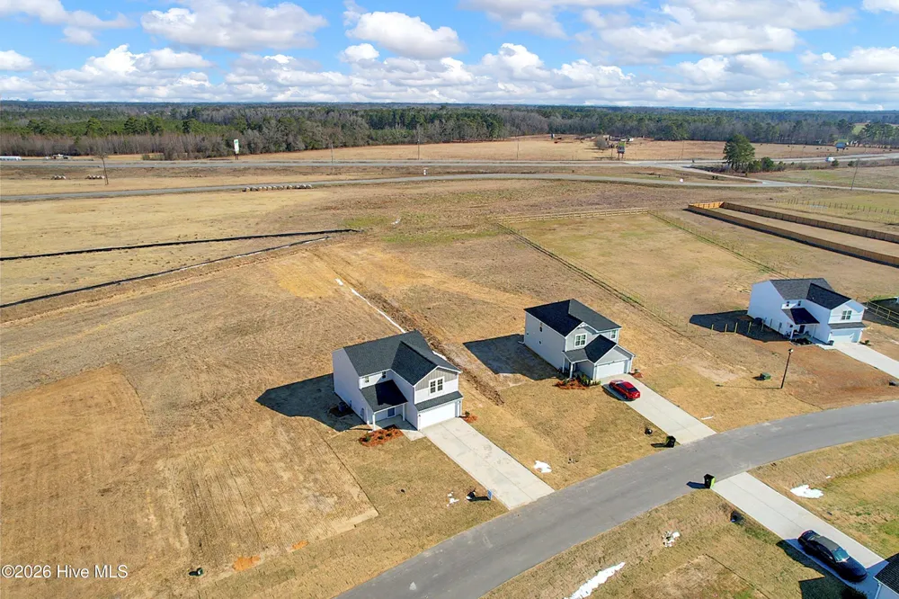 208 Buggy Top Lane Autryville, NC 28318