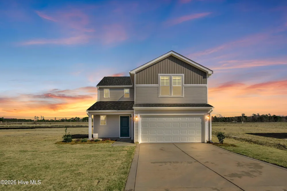 208 Buggy Top Lane Autryville, NC 28318