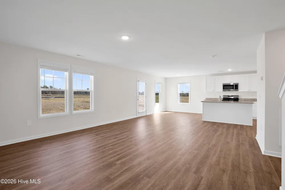 208 Buggy Top Lane Autryville, NC 28318