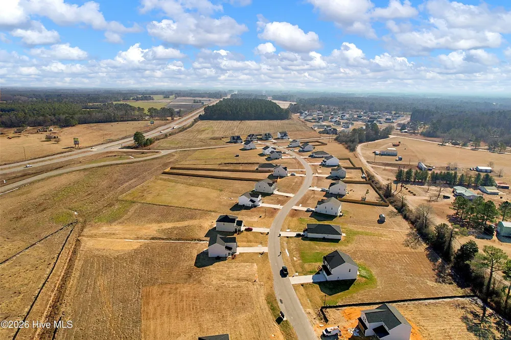208 Buggy Top Lane Autryville, NC 28318