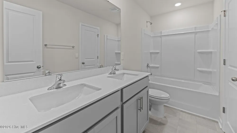 1082 Aviator Lane Ayden, NC 28513