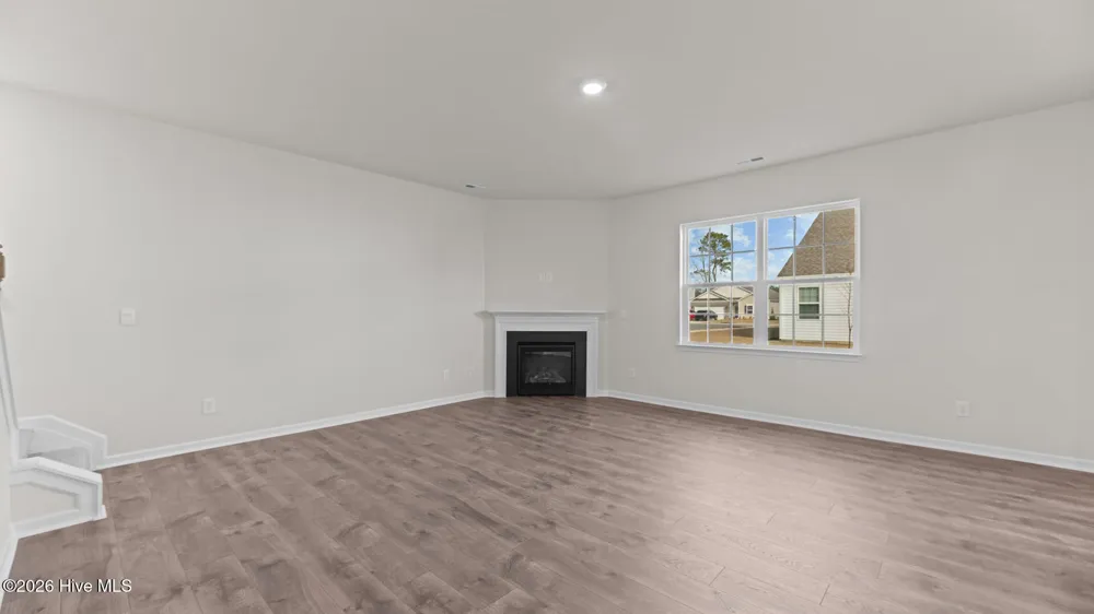 1082 Aviator Lane Ayden, NC 28513