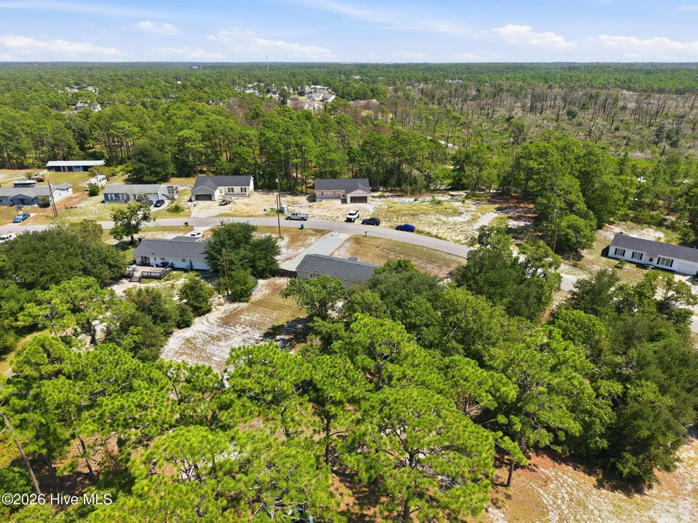89 Crown Point Road Hubert, NC 28539