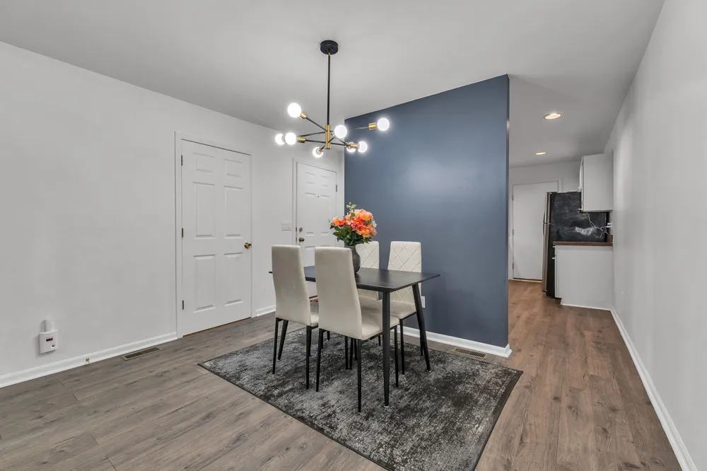 20829 Orchard Lake Road Farmington Hills, MI 48336