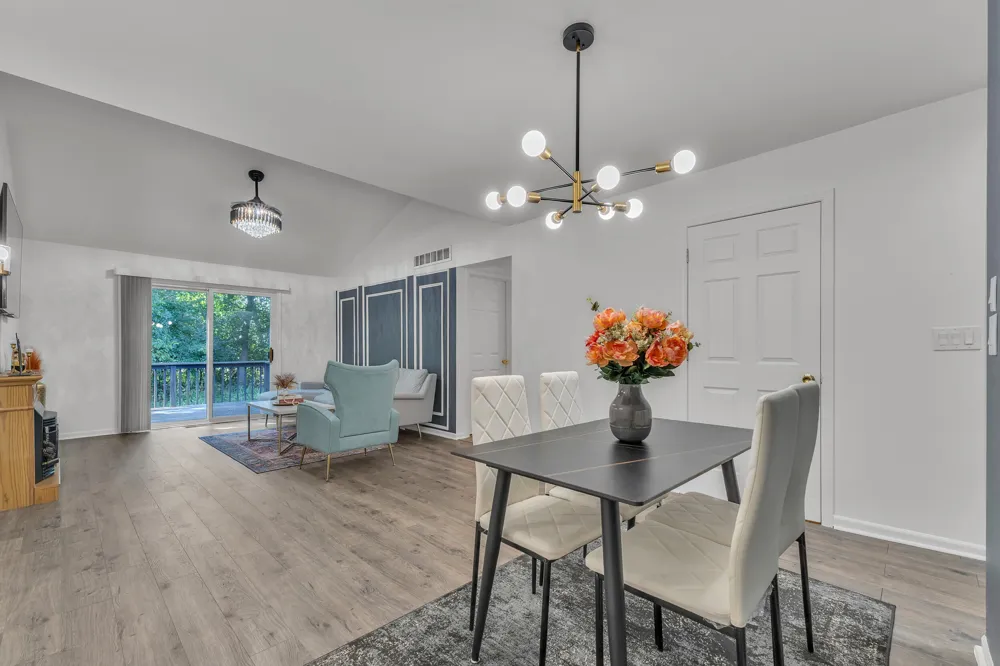 20829 Orchard Lake Road Farmington Hills, MI 48336