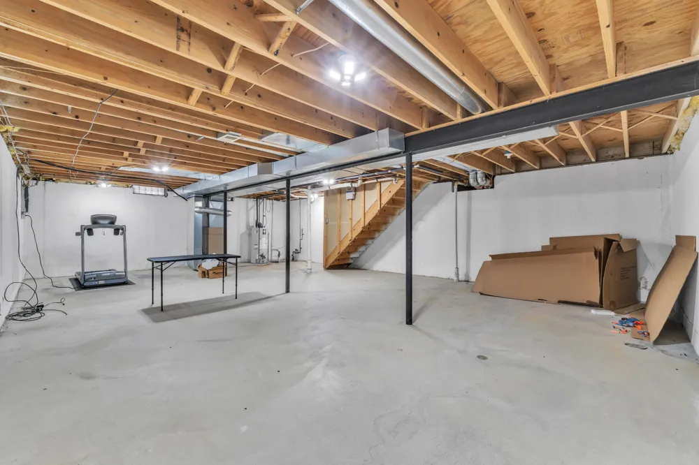 20829 Orchard Lake Road Farmington Hills, MI 48336