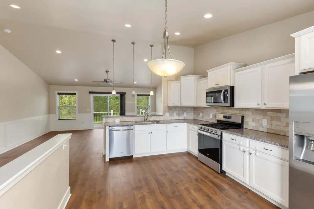 6605 Moss Lake Drive Hudsonville, MI 49426