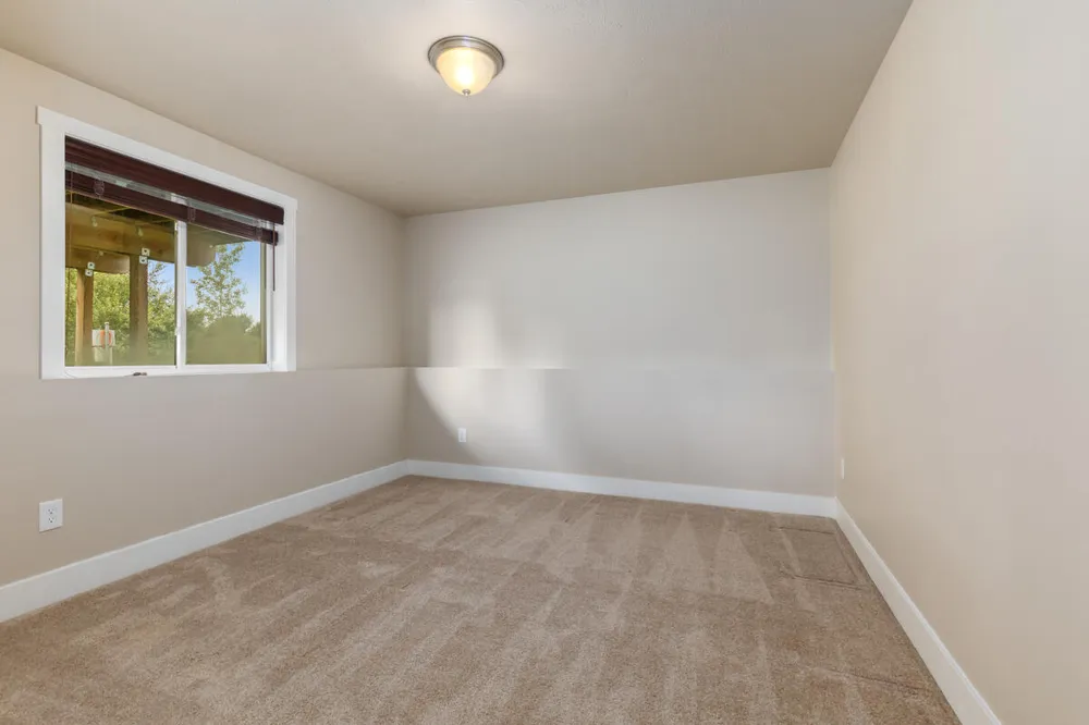 6605 Moss Lake Drive Hudsonville, MI 49426