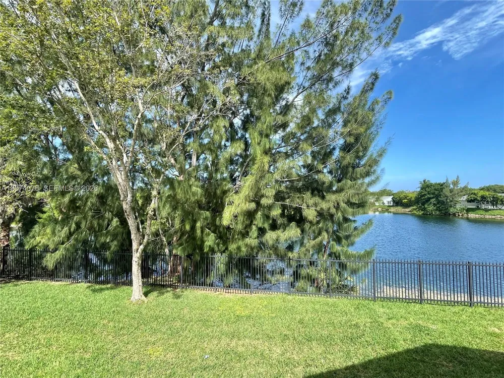 7415 SW 152nd Ave #7-208 Miami, FL 33193