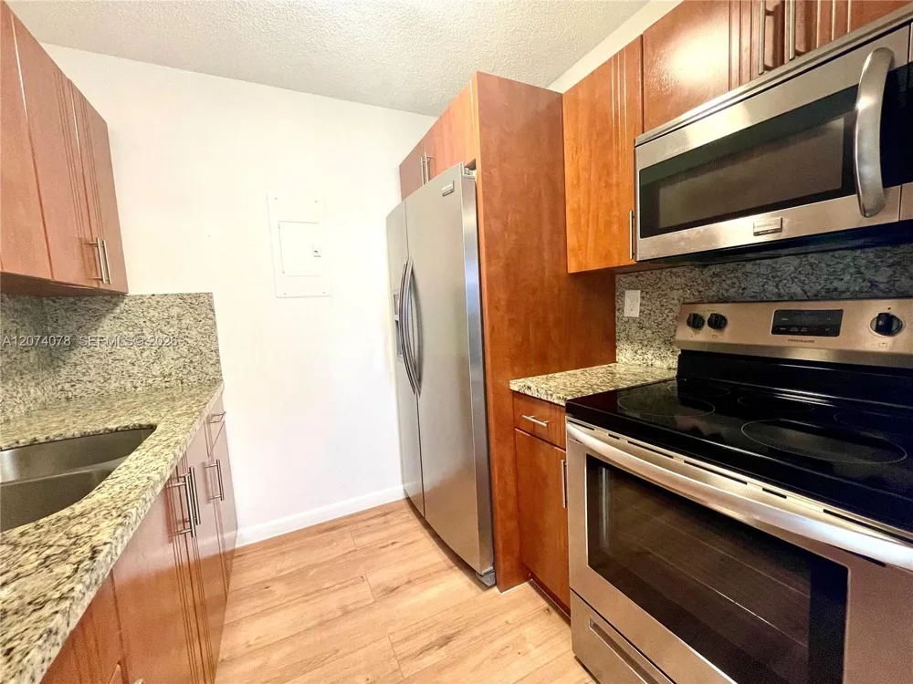 7415 SW 152nd Ave #7-208 Miami, FL 33193