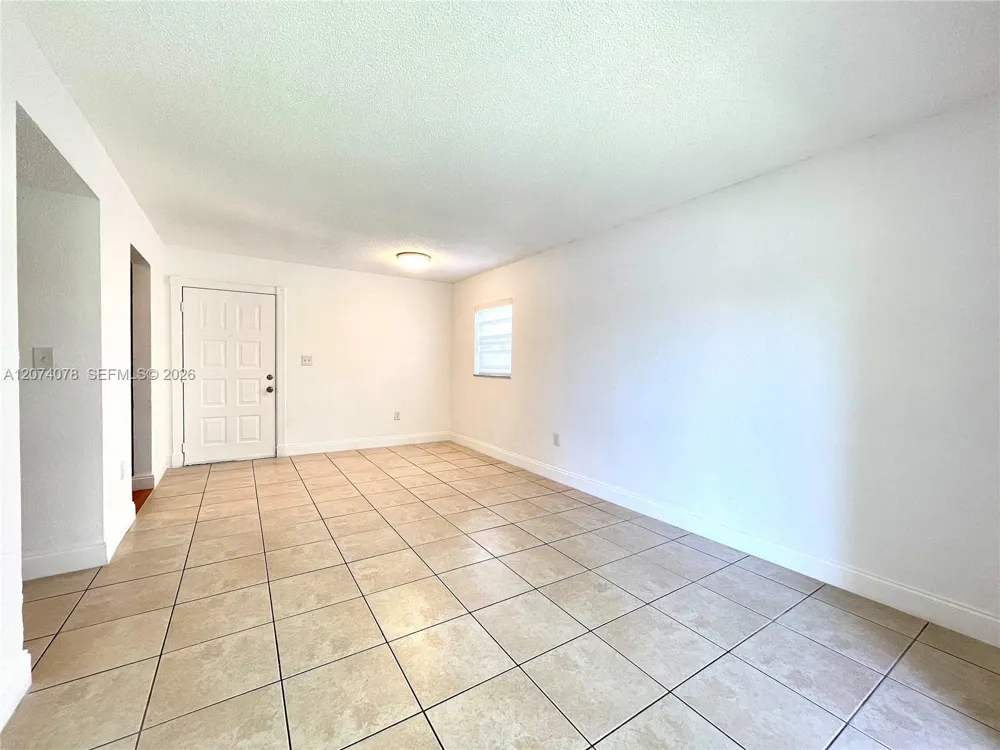 7415 SW 152nd Ave #7-208 Miami, FL 33193