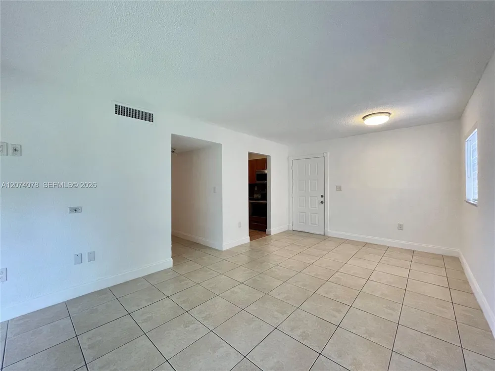 7415 SW 152nd Ave #7-208 Miami, FL 33193