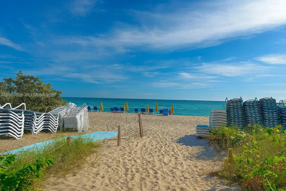 4001 S Ocean Dr #3J Hollywood, FL 33019