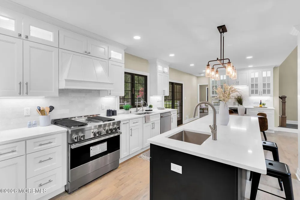 1348 W Front Street Lincroft, NJ 07738