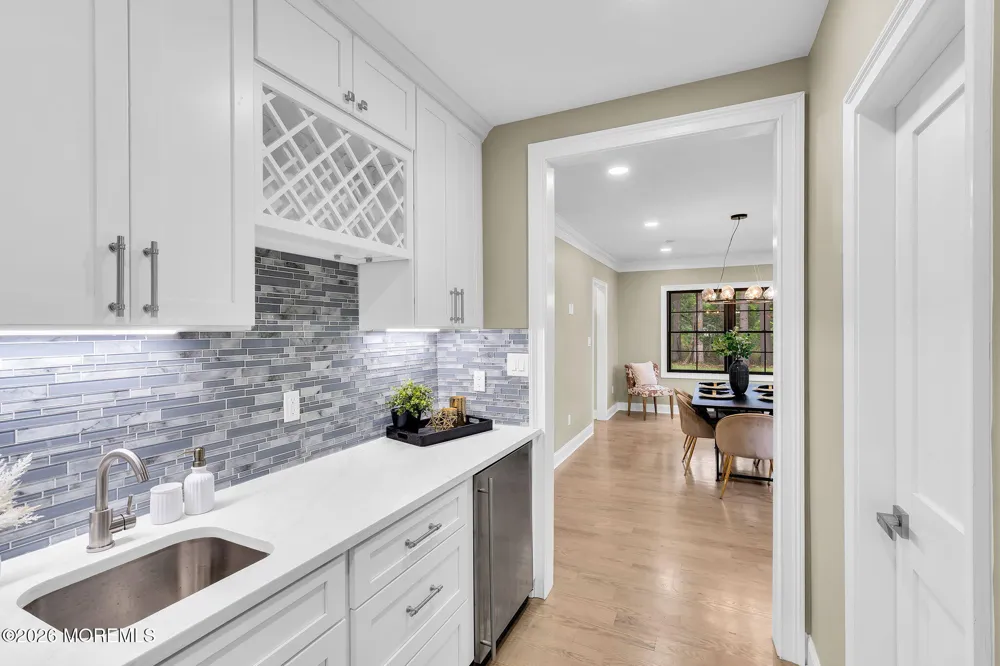 1348 W Front Street Lincroft, NJ 07738