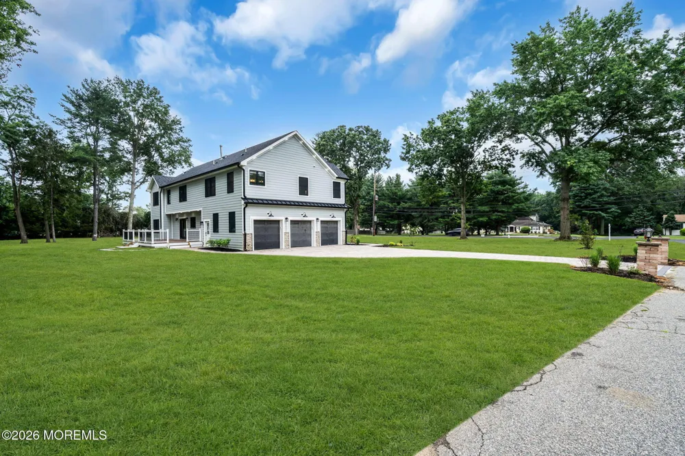 1348 W Front Street Lincroft, NJ 07738