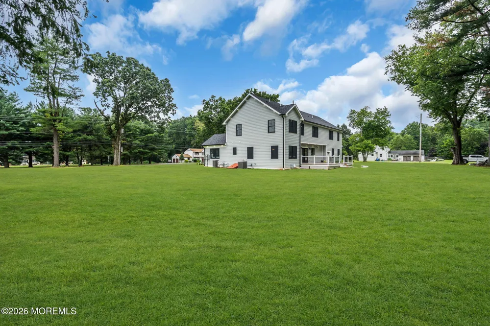 1348 W Front Street Lincroft, NJ 07738