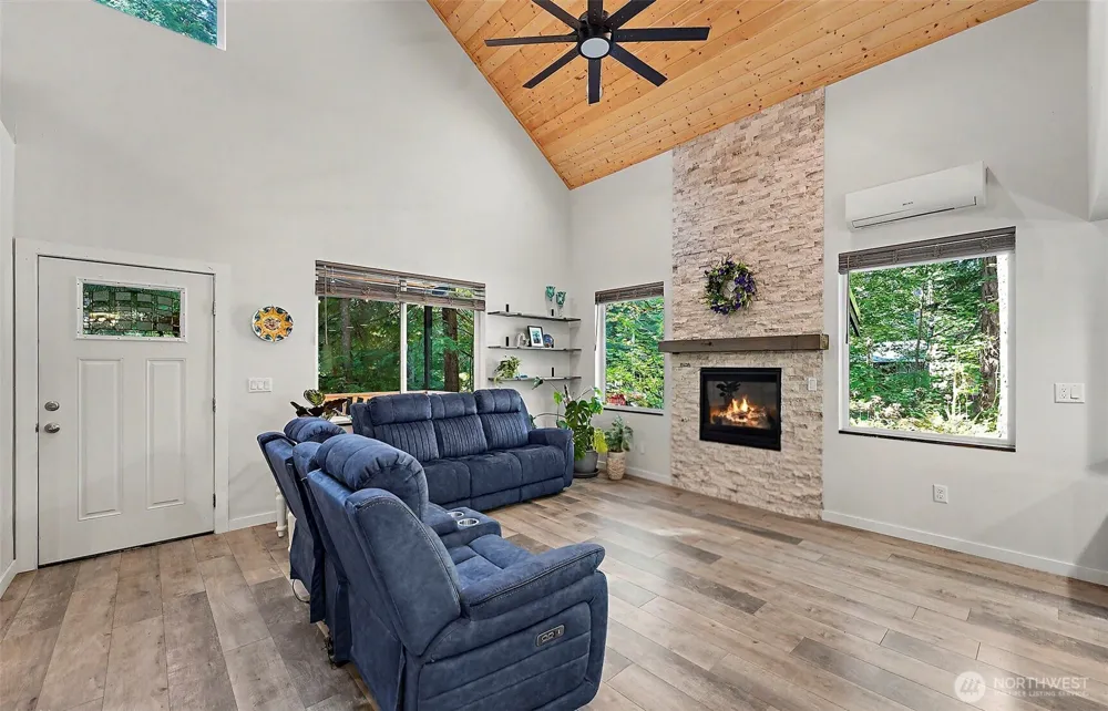 31219 555th Street E Ashford, WA 98304
