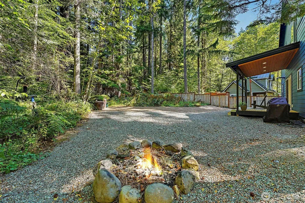 31219 555th Street E Ashford, WA 98304