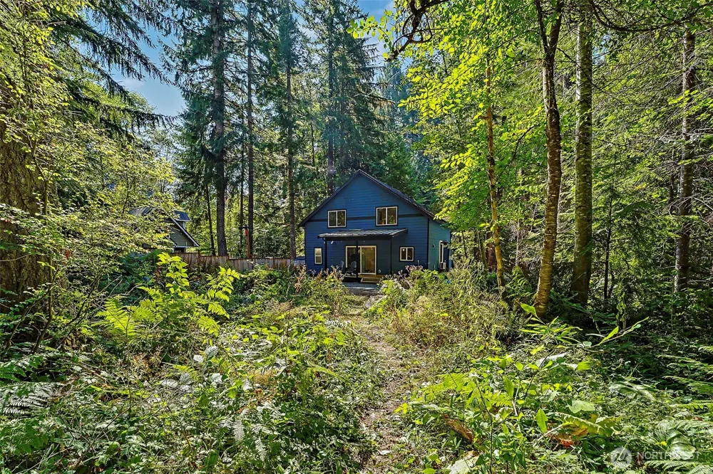 31219 555th Street E Ashford, WA 98304