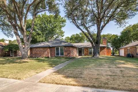 1609 Barclay Drive