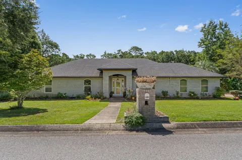1500 Colwyn Drive