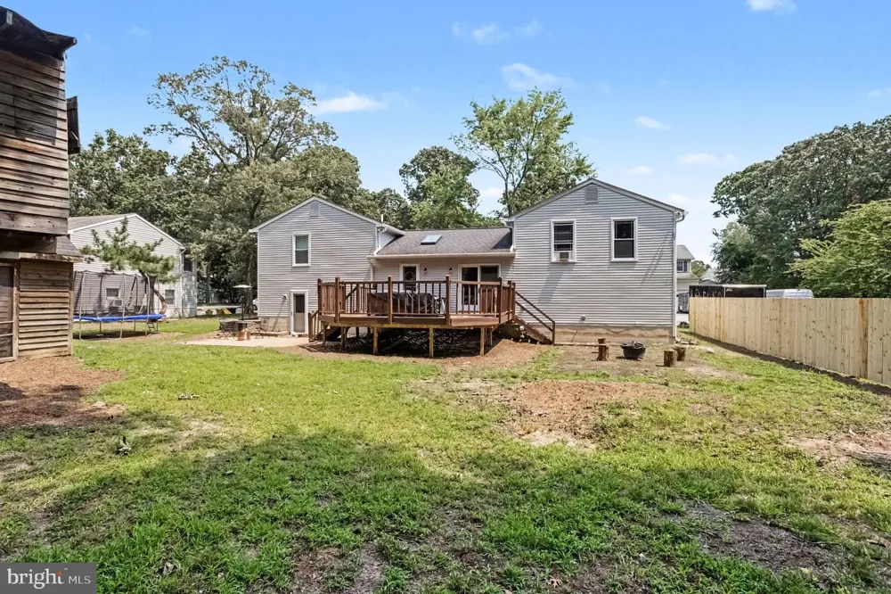 204 KENTUCKY AVENUE Pasadena, MD 21122