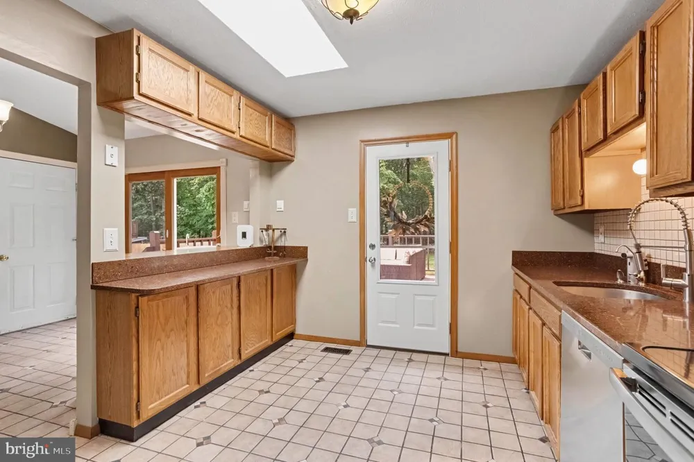 204 KENTUCKY AVENUE Pasadena, MD 21122