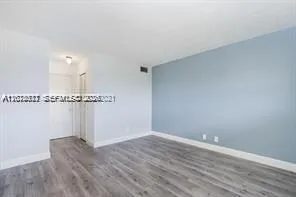 4750 NW 10th Ct #308 Plantation, FL 33313