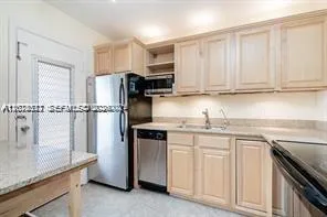 4750 NW 10th Ct #308 Plantation, FL 33313