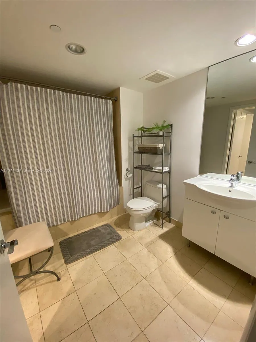 1850 S Ocean Dr #1409 Hallandale Beach, FL 33009