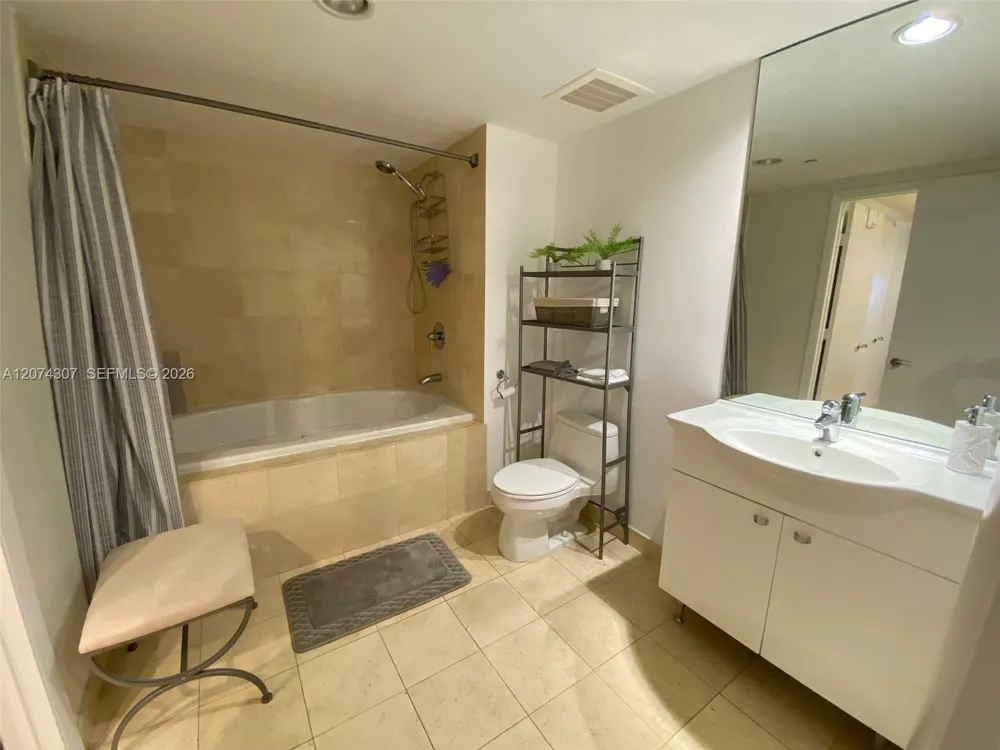 1850 S Ocean Dr #1409 Hallandale Beach, FL 33009