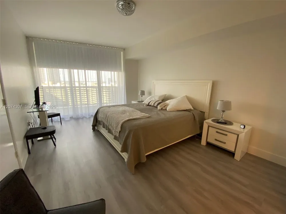 1850 S Ocean Dr #1409 Hallandale Beach, FL 33009