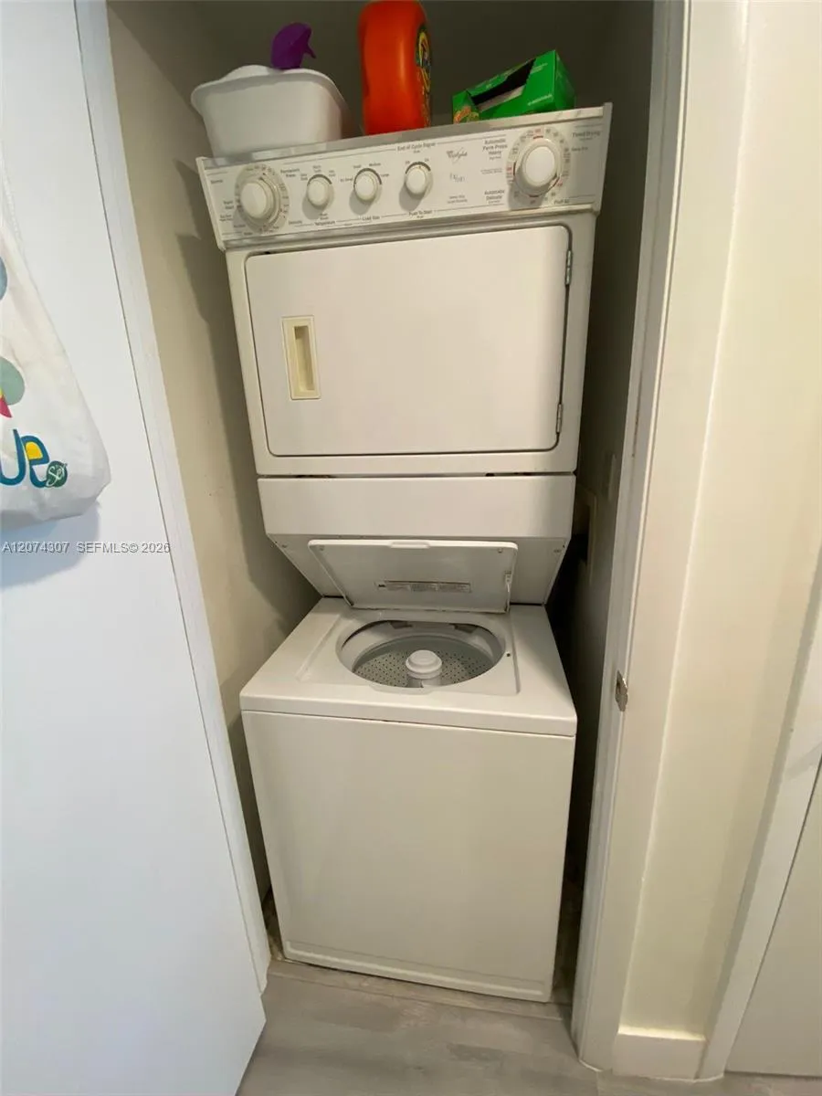 1850 S Ocean Dr #1409 Hallandale Beach, FL 33009