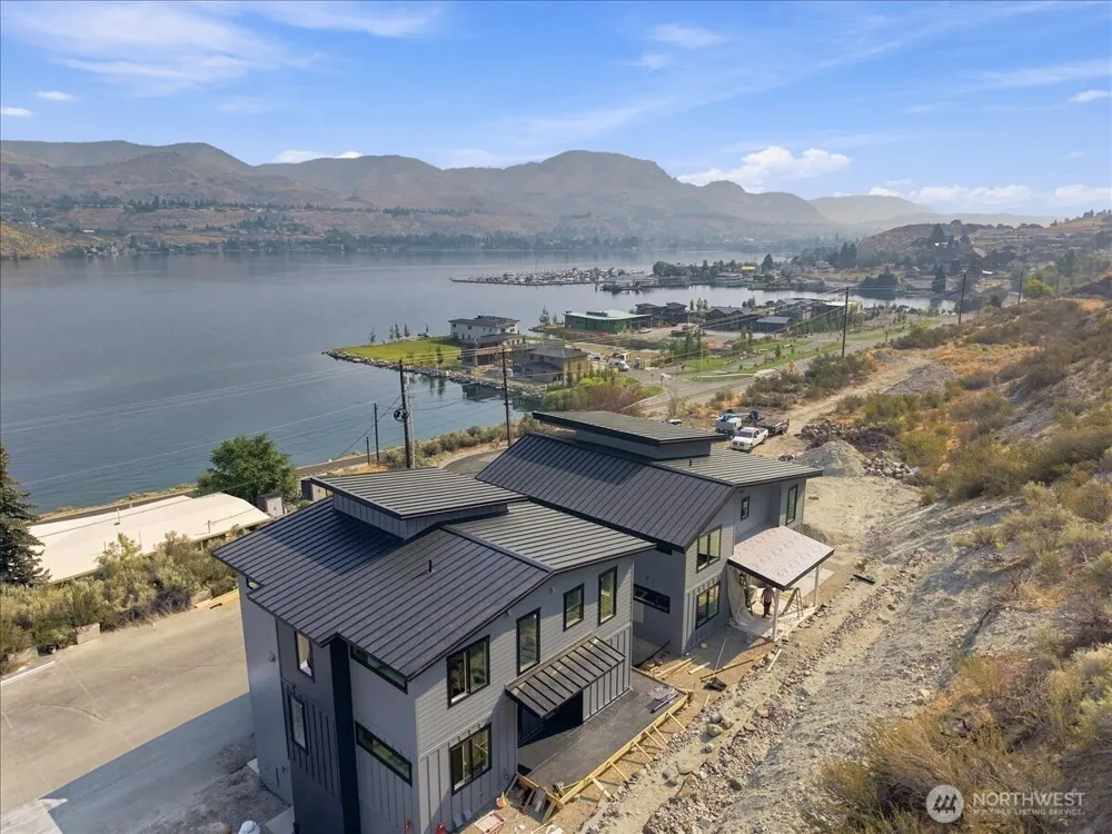 1891 W Prospect Street Chelan, WA 98816