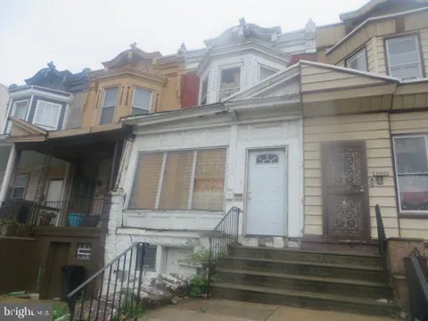 6018 CHESTNUT STREET