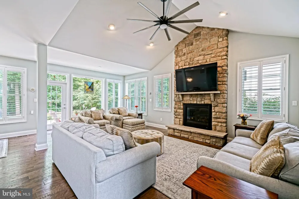 34081 CHARLESTON LANE Lewes, DE 19958