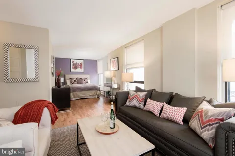 201 S 13TH STREET #1005