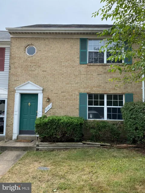 8701 POINT OF WOODS DRIVE