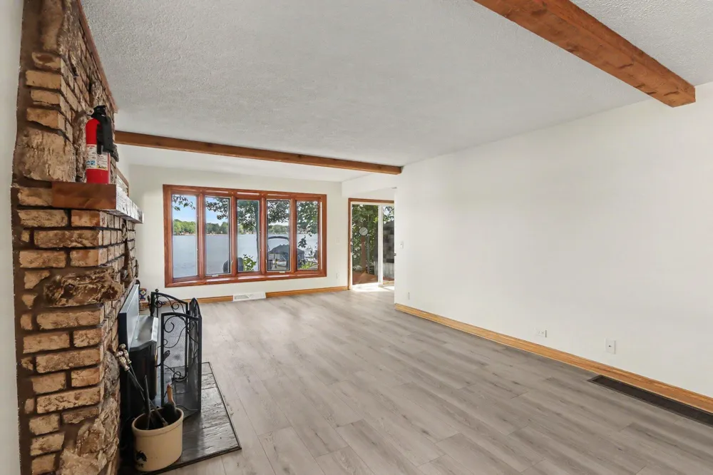 4621 S Long Lake Drive Portage, MI 49002