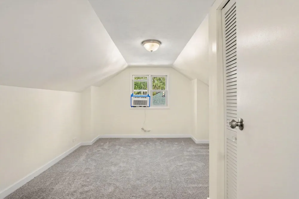 4621 S Long Lake Drive Portage, MI 49002
