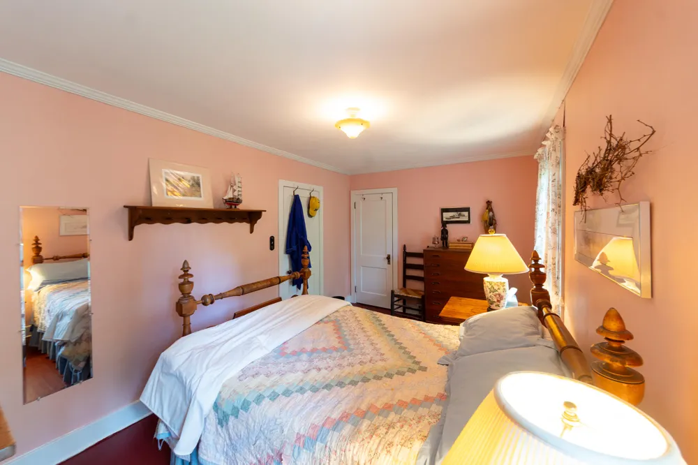 8425 Parshallville Road Fenton, MI 48430